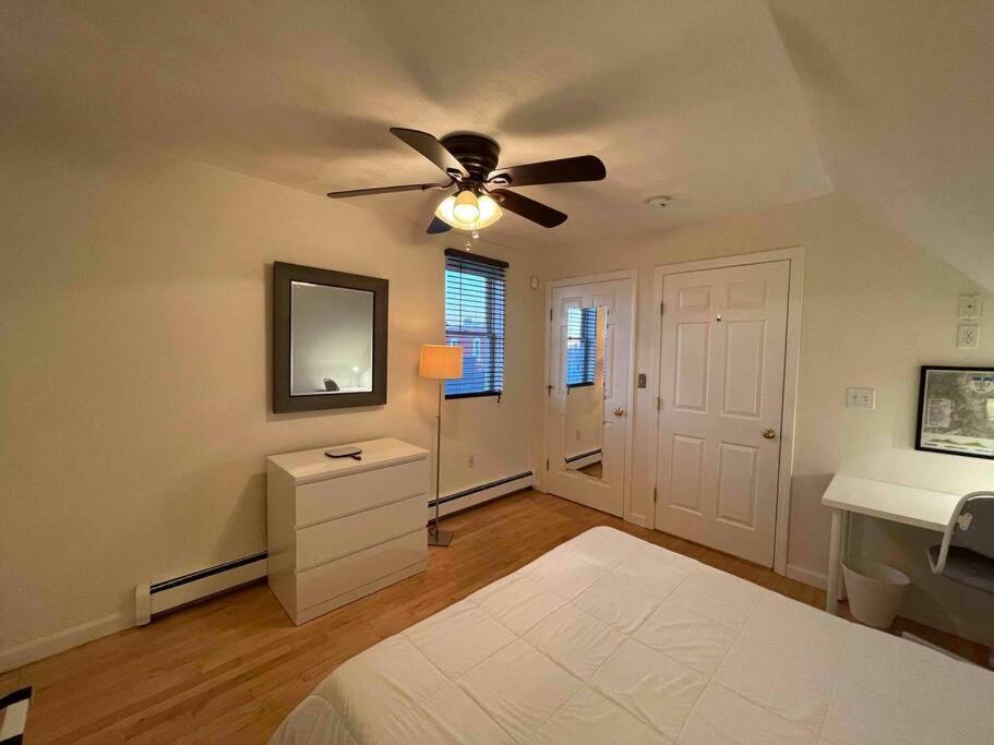 Cozy Condo With All Perks & Parking Close To Encore Casino Everett Экстерьер фото